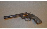 Smith & Wesson ~ Model 17-4 ~ .22LR - 6 of 9