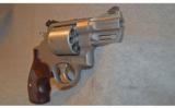 Smith & Wesson ~ 627-5 ~ .357 mag - 3 of 9