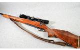 Weatherby ~ Mk V Ultramark LH ~ .30-06 - 1 of 9