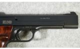 Smith & Wesson ~ Model 41 ~ .22LR - 6 of 6