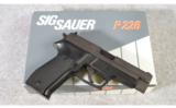 Sig Sauer ~ P226 ~ 9mm Para - 9 of 9