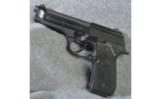 Beretta ~ 96D ~ .40 S&W - 2 of 2