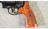Smith & Wesson ~ Model 29 Engraved ~ .44 Magnum - 5 of 10