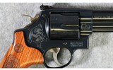 Smith & Wesson ~ Model 29 Engraved ~ .44 Magnum - 7 of 10