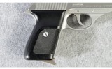Sig Sauer (Sigarms) ~ P230SL ~ .380 ACP - 5 of 10