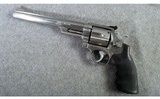 Smith & Wesson ~ 629 ~ 44 Magnum - 1 of 7