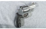 Smith & Wesson ~ 686-6 ~ 357 Magnum ~ 7 Shot - 1 of 7