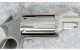North American Arms ~ Mini Revolver ~ 22 Magnum - 4 of 5