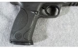 Smith & Wesson ~ M&P40 ~ .40 S&W - 4 of 6
