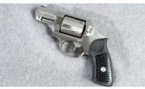 Ruger ~ SP101 ~ 357 Magnum ~ Holster - 2 of 8