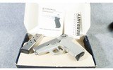 Smith & Wesson ~ 3913 LadySmith ~ 9 MM - 6 of 7