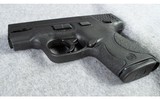 Smith & Wesson ~ M&P9 Shield ~ 9 MM - 3 of 6