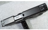 Smith & Wesson ~ M&P9 Shield ~ 9 MM - 5 of 6