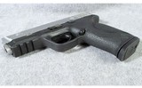 Smith & Wesson ~ M&P40 ~ 40 S&W ~ Stainless - 3 of 5