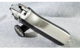 Beretta ~ 96 ~ 40 S&W ~ Stainless - 4 of 6