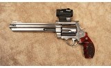 Smith & Wesson~460 XVR~460 S&W - 2 of 2