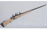 Weatherby Mark V Ultra Lightweight .257 Wby. Mag. - 1 of 9