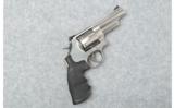 Smith & Wesson 629-6 ~ .44 Magnum - 1 of 2