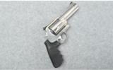Smith & Wesson 460 ~ .460 Smith & Wesson Magnum - 1 of 2