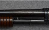 Winchester Model 12 Heavy Duck 3 Inch Pump Shotgun in 12 Gauge - 8 of 9