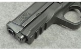 Smith & Wesson ~ M&P40 ~ .40 S&W - 4 of 4
