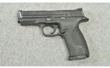 Smith & Wesson ~ M&P40 ~ .40 S&W - 2 of 4