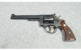 Smith & Wesson ~ K22 ~ Masterpiece ~ Pre 17 ~ Post War - 2 of 13