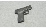 Smith & Wesson ~ M&P 9 Shield M2.0 ~ 9mm - 1 of 5