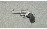 Taurus ~ Tracker 627 ~ .357 Magnum - 2 of 3