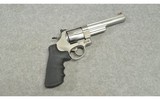 Smith & Wesson
629 6
.44 Magnum