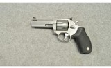 Taurus ~ 627 Tracker ~ .357 Magnum - 2 of 3