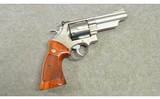 Smith & Wesson ~ 629-1 ~ .44 Magnum - 1 of 2