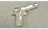 Colt ~ Lightweight Commander Especial ~ .38 Super