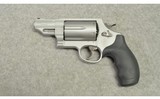 Smith & Wesson ~ Governor ~ .45 Colt, .45 ACP & .410 - 2 of 3