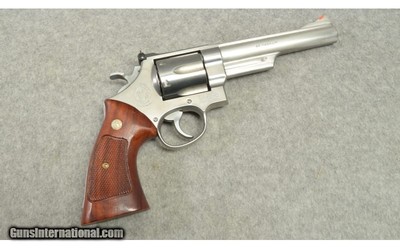 Smith & Wesson ~ 629-1 ~ .44 Magnum