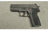 Sig Sauer ~ P229 ~ .40 S&W - 2 of 3