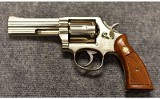 Smith & Wesson ~ 581 ~ .357 Magnum - 3 of 4