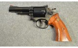 Smith & Wesson ~ 19-3 Texas Ranger ~ .357 Magnum - 2 of 4