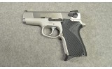 Smith & Wesson ~ 4006 "Shorty Forty" ~ .40 S&W - 2 of 4