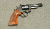 Smith & Wesson ~ 19-4 ~ .357 Magnum