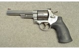 Smith & Wesson ~ 629-6 ~ .44 Magnum - 2 of 3