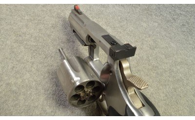 Dan Wesson ~ 15-2 ~ .357 Magnum - Image 3 of 3