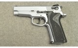 Smith & Wesson ~ 910 ~ 9mm - Image 2 of 2