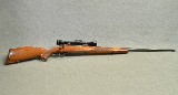 Weatherby ~ Mark V ~ .300 Weatherby Magnum - 1 of 7