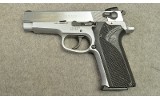 Smith & Wesson ~ 910 ~ 9mm - Image 2 of 2