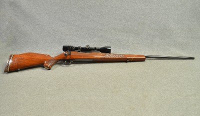 Weatherby ~ Mark V ~ .257 Wby Mag - Image 1 of 8