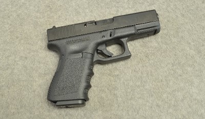 Glock ~ 19 Gen3 ~ 9mm - Image 1 of 3