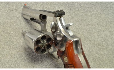 Smith & Wesson ~ 686-2 ~ .357 Magnum - Image 3 of 3
