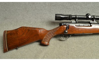 Weatherby ~ Mark V ~ .300 Wby Mag - Image 2 of 8
