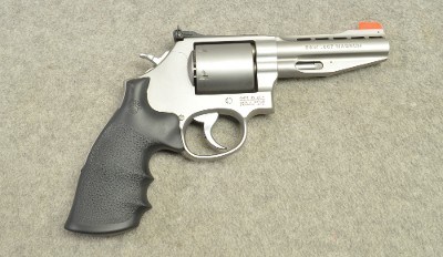 Smith & Wesson ~ 686-6 P.C. ~ .357 Magnum - Image 1 of 3